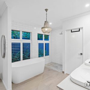 12 Baines Street, Clifton Beach, QLD 4879 AUS