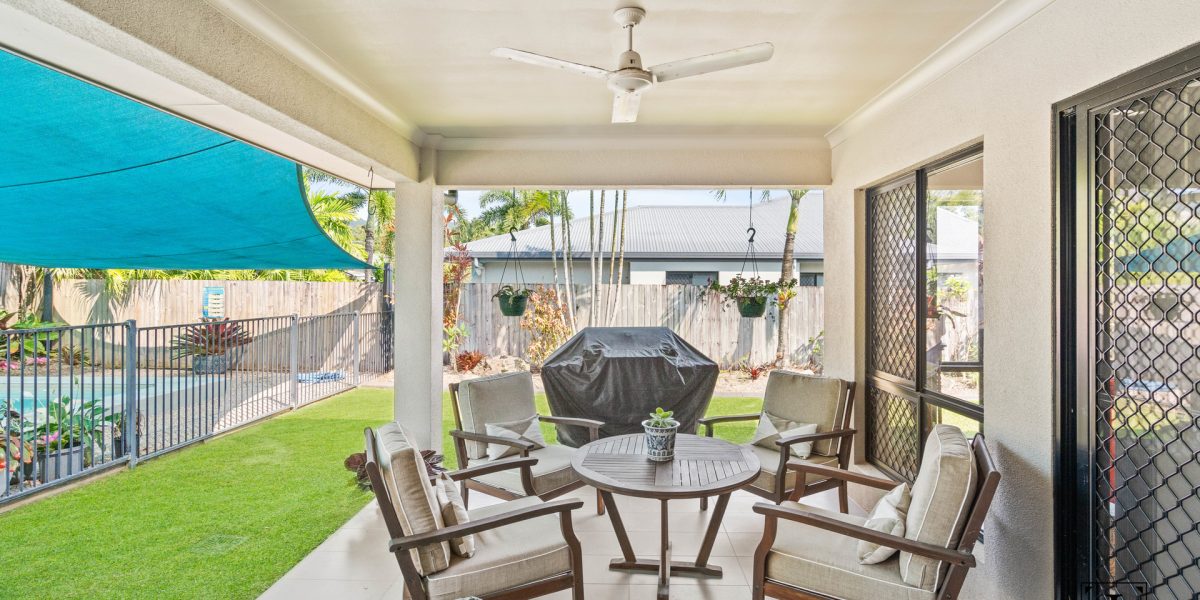 11 Como Close, Kewarra Beach, QLD 4879 AUS