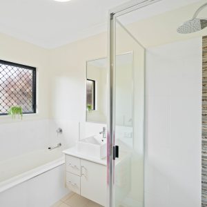 11 Como Close, Kewarra Beach, QLD 4879 AUS