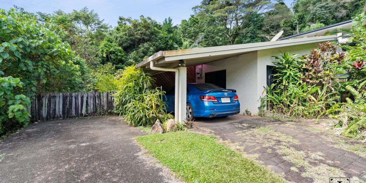 10 Marcia Close, Smithfield, QLD 4878 AUS