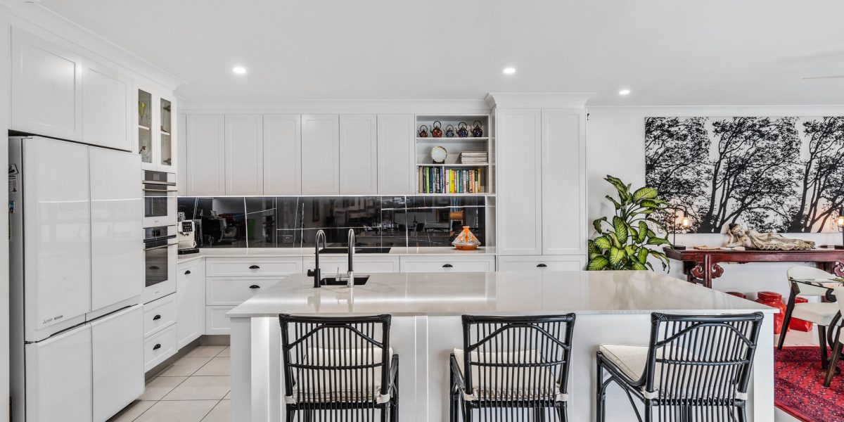 4 Billingai Close, Palm Cove, QLD 4879 AUS