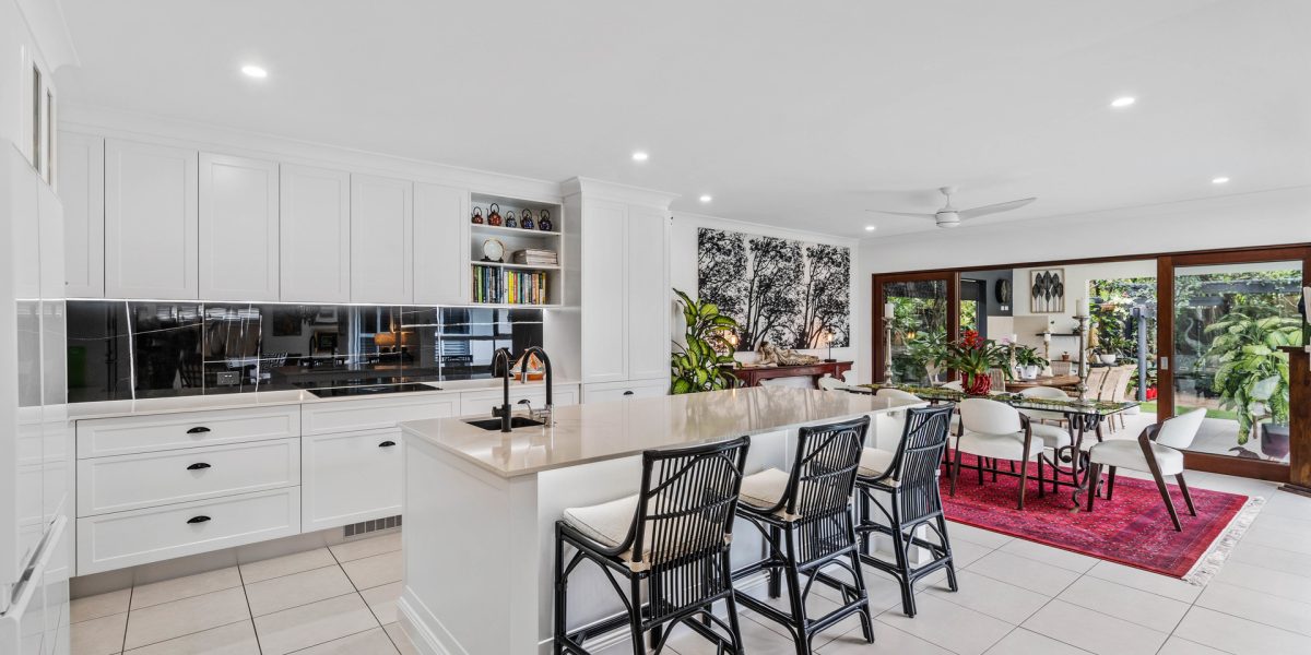 4 Billingai Close, Palm Cove, QLD 4879 AUS