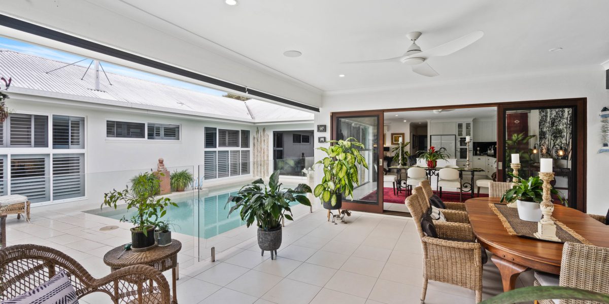 4 Billingai Close, Palm Cove, QLD 4879 AUS