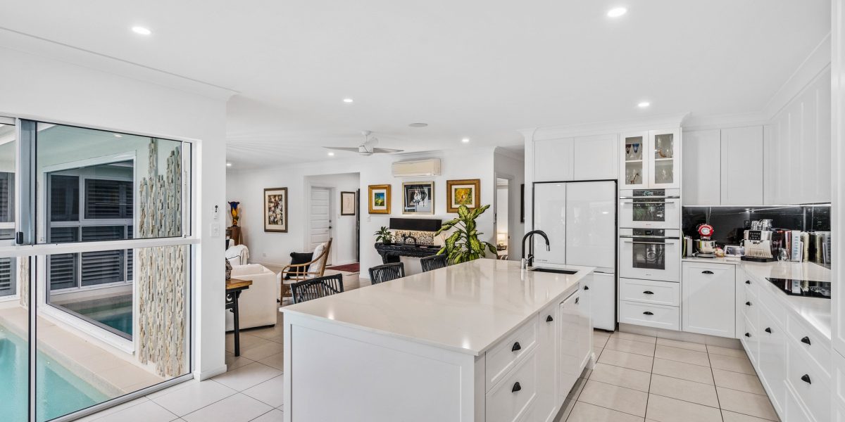 4 Billingai Close, Palm Cove, QLD 4879 AUS