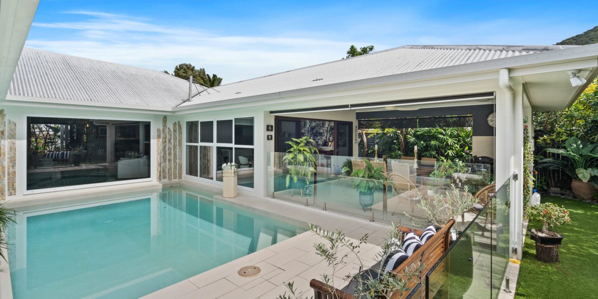 4 Billingai Close, Palm Cove, QLD 4879 AUS
