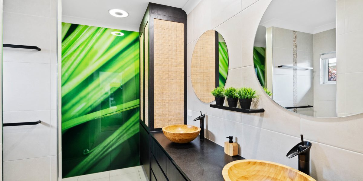 4 Billingai Close, Palm Cove, QLD 4879 AUS