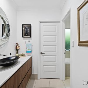 4 Billingai Close, Palm Cove, QLD 4879 AUS