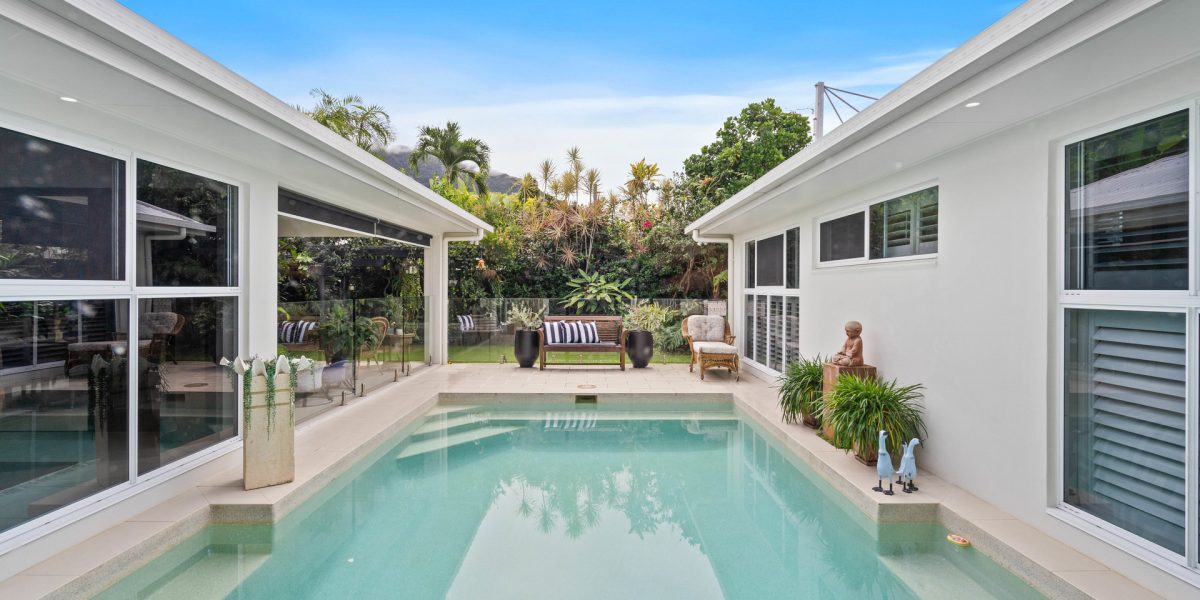 4 Billingai Close, Palm Cove, QLD 4879 AUS