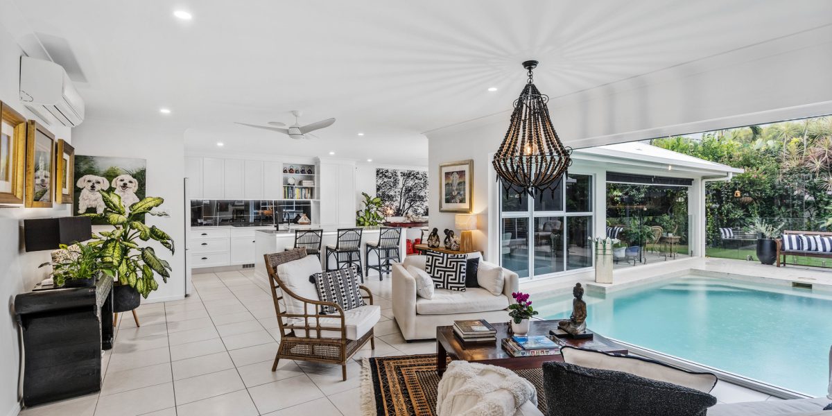 4 Billingai Close, Palm Cove, QLD 4879 AUS