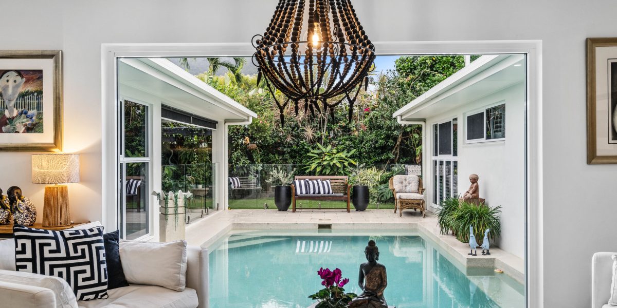 4 Billingai Close, Palm Cove, QLD 4879 AUS