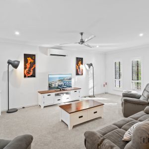 106 Roberts Drive, Trinity Beach, QLD 4879 AUS