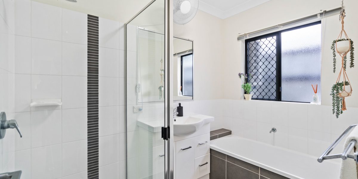 106 Roberts Drive, Trinity Beach, QLD 4879 AUS