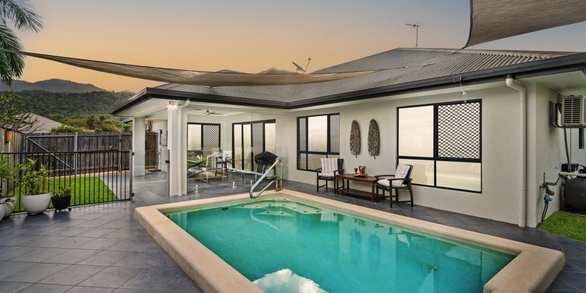106 Roberts Drive, Trinity Beach, QLD 4879 AUS