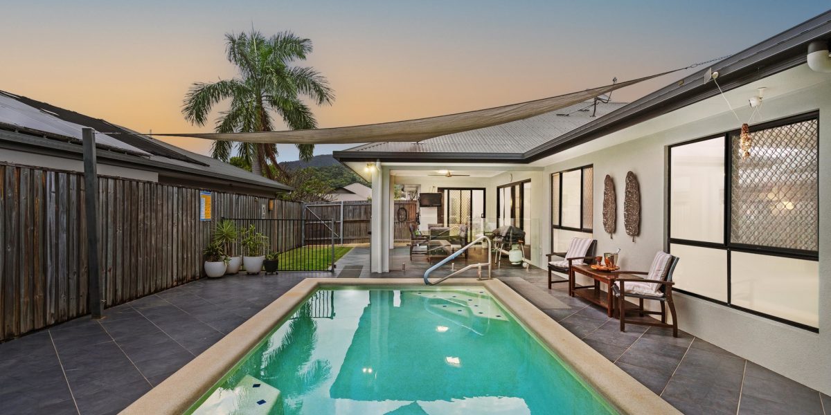 106 Roberts Drive, Trinity Beach, QLD 4879 AUS