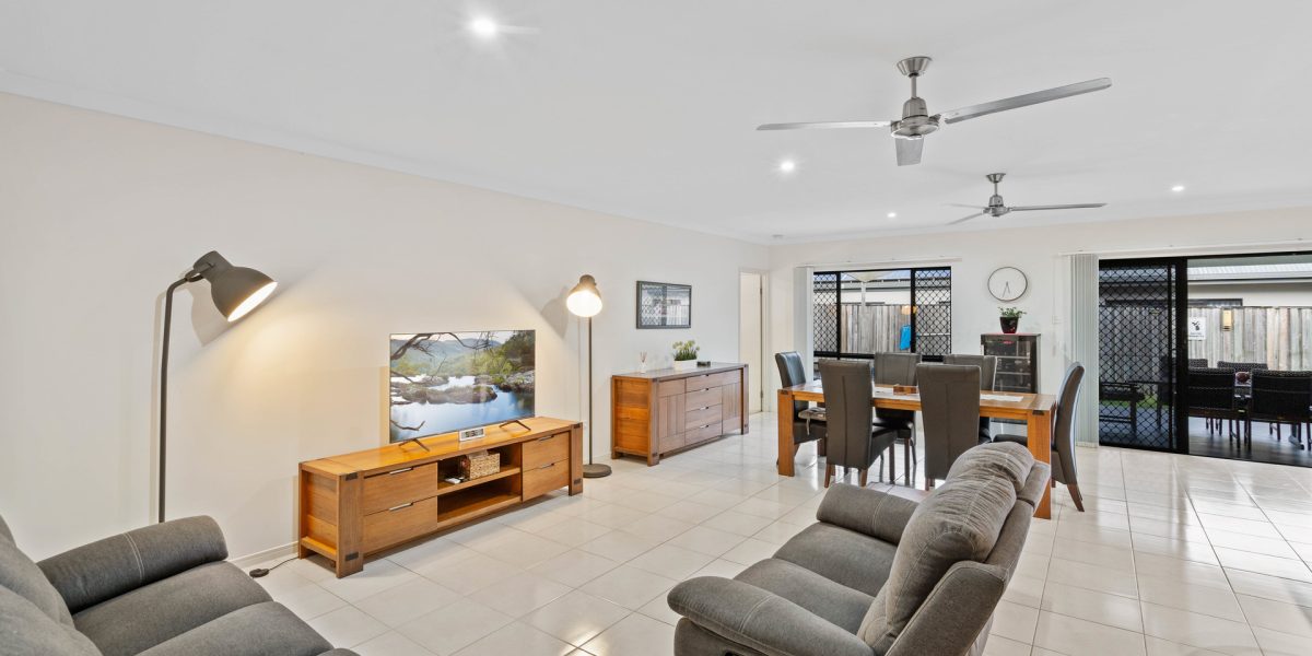 106 Roberts Drive, Trinity Beach, QLD 4879 AUS