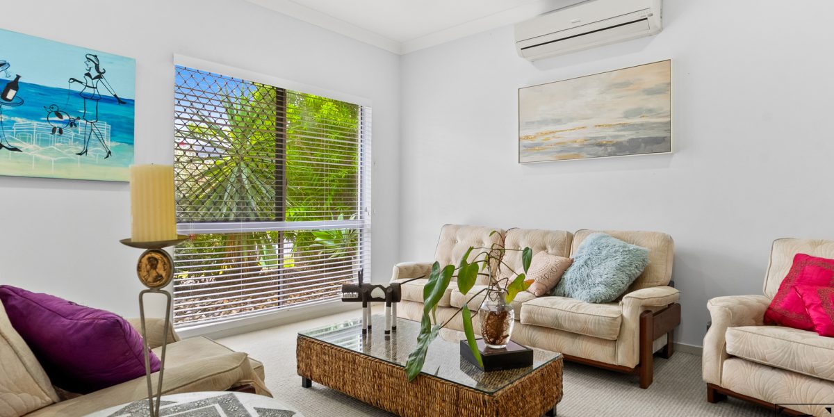 108 Roberts Drive, Trinity Beach, QLD 4879 AUS