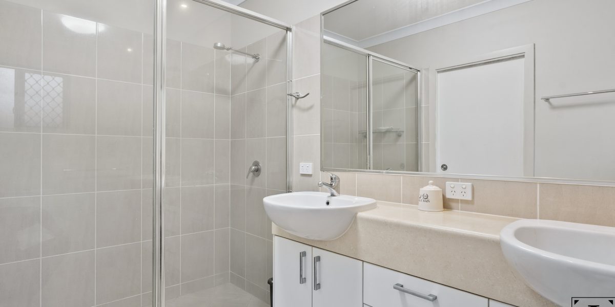 108 Roberts Drive, Trinity Beach, QLD 4879 AUS