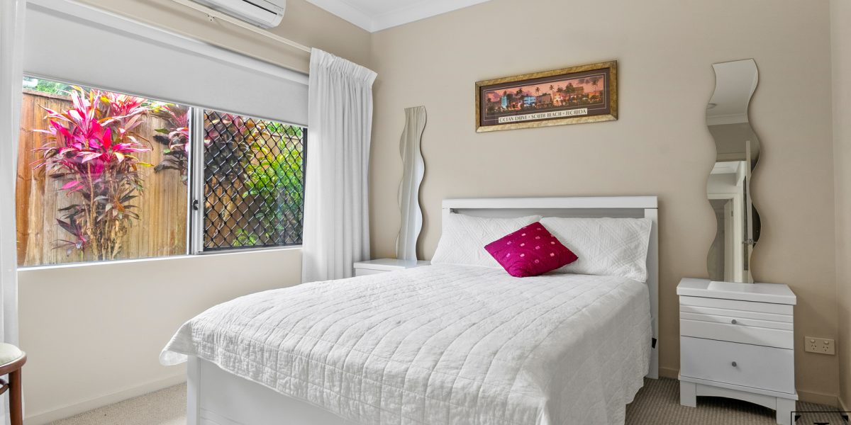 108 Roberts Drive, Trinity Beach, QLD 4879 AUS
