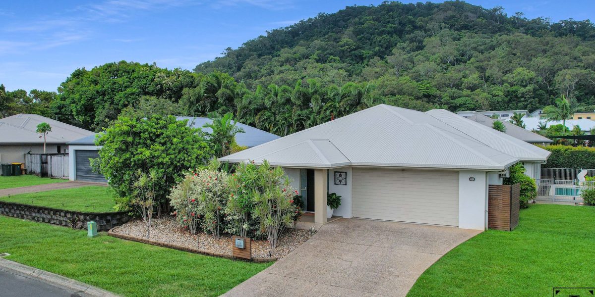 108 Roberts Drive, Trinity Beach, QLD 4879 AUS