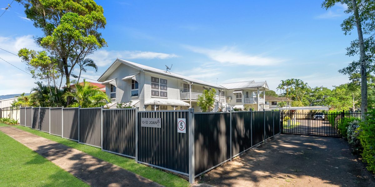 4/10-12 Joan Street, Bungalow, QLD 4870 AUS