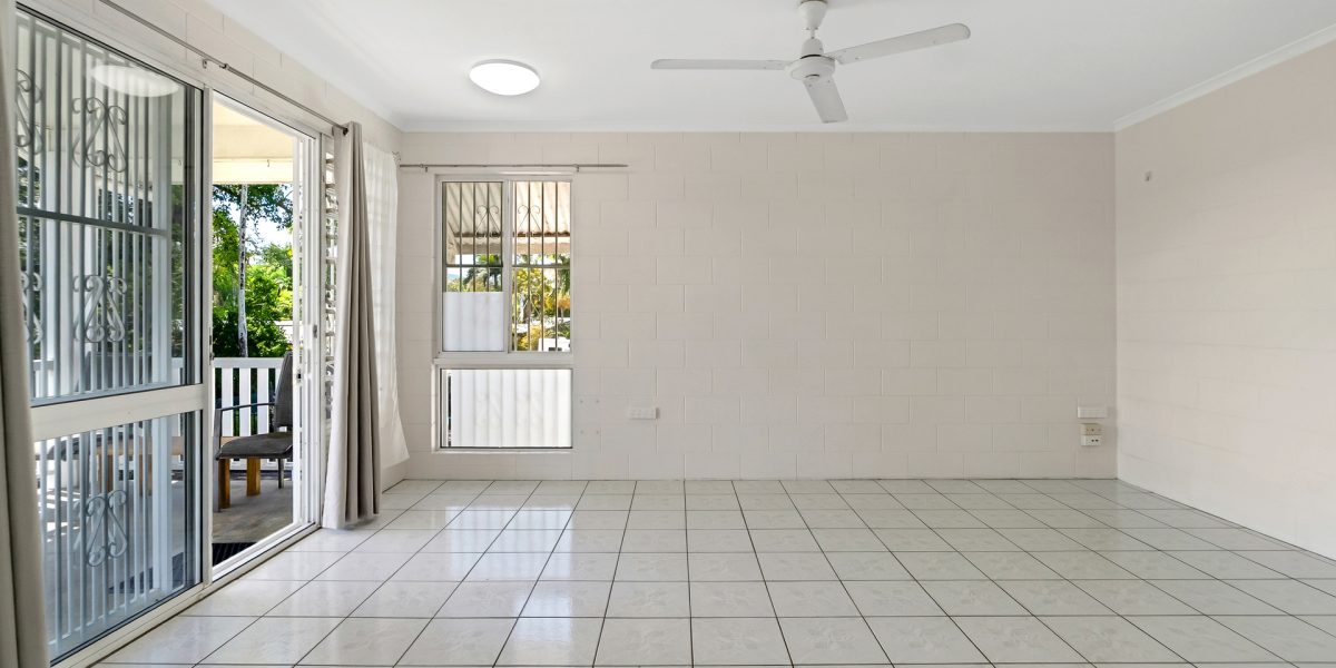 4/10-12 Joan Street, Bungalow, QLD 4870 AUS