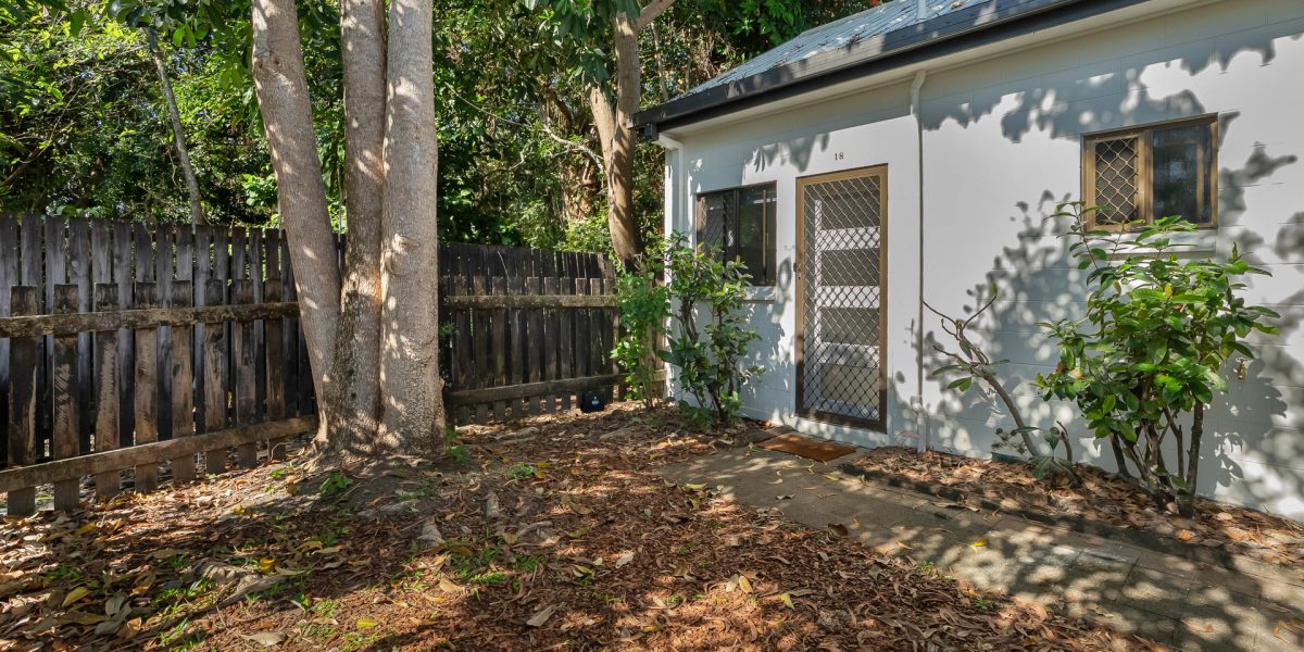 18/16-20 Fairweather Street, Yorkeys Knob, QLD 4878 AUS