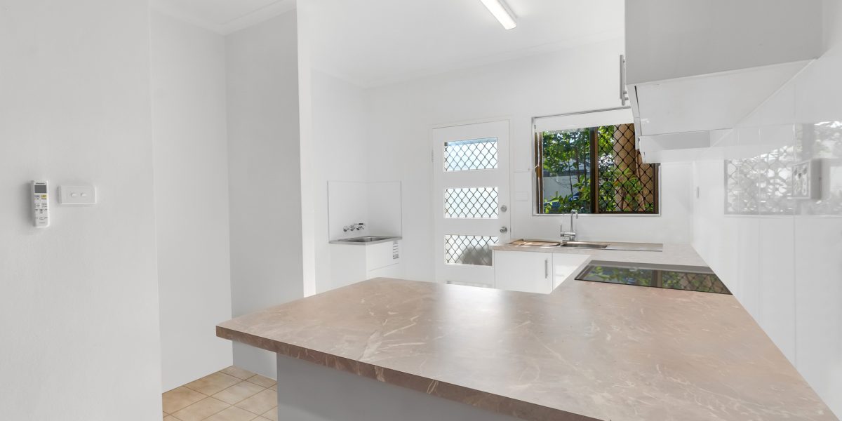 18/16-20 Fairweather Street, Yorkeys Knob, QLD 4878 AUS