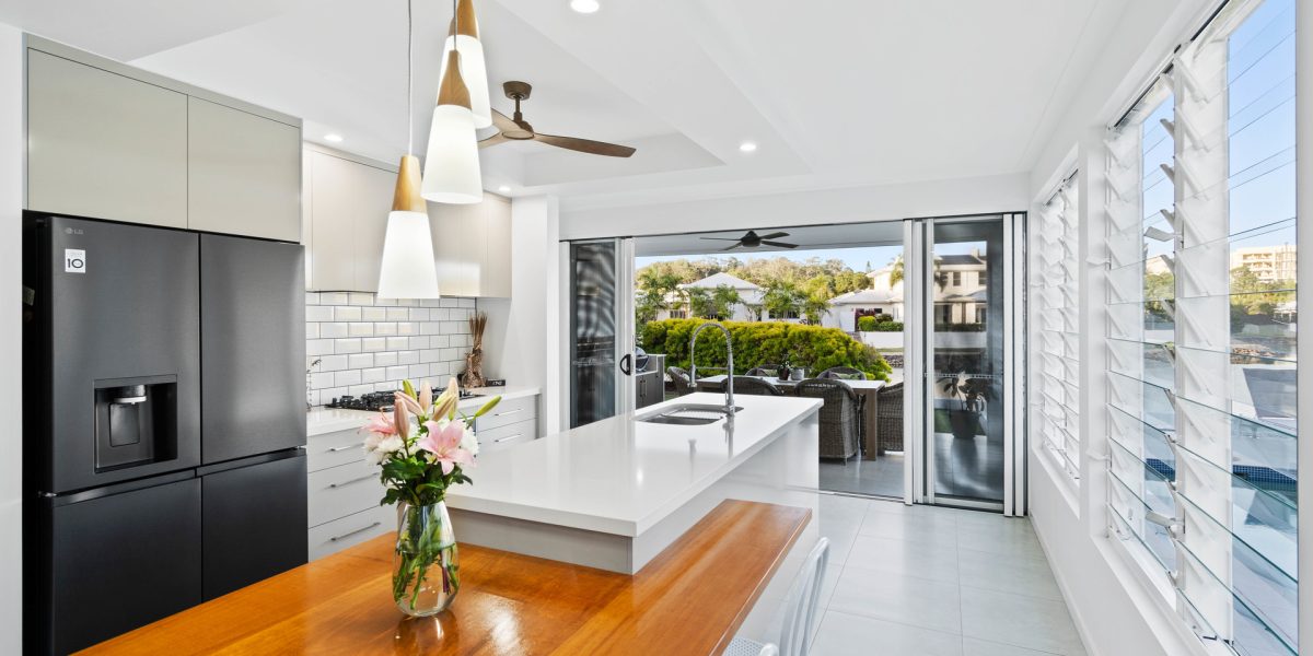 16 Blue Water Lane, Trinity Beach, QLD 4879 AUS