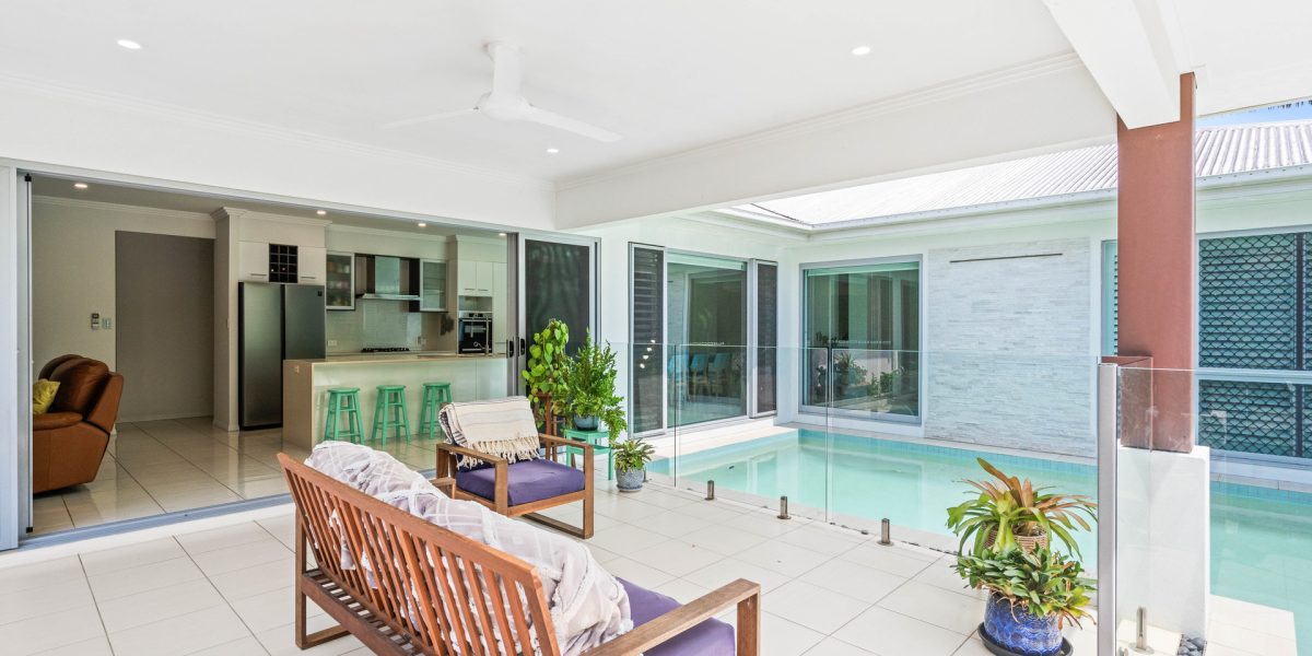 6 Bushlark Place, Smithfield, QLD 4878 AUS