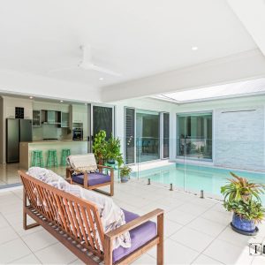 6 Bushlark Place, Smithfield, QLD 4878 AUS