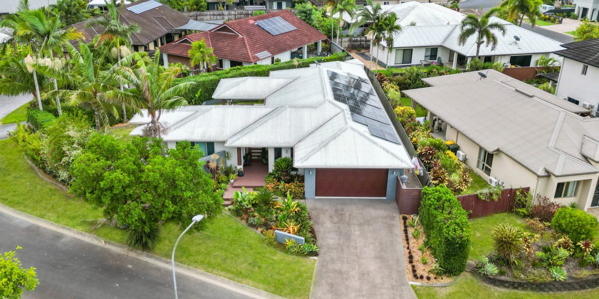 6 Bushlark Place, Smithfield, QLD 4878 AUS