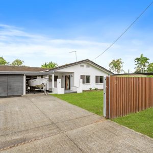 9 Zamia Street, Holloways Beach, QLD 4878 AUS