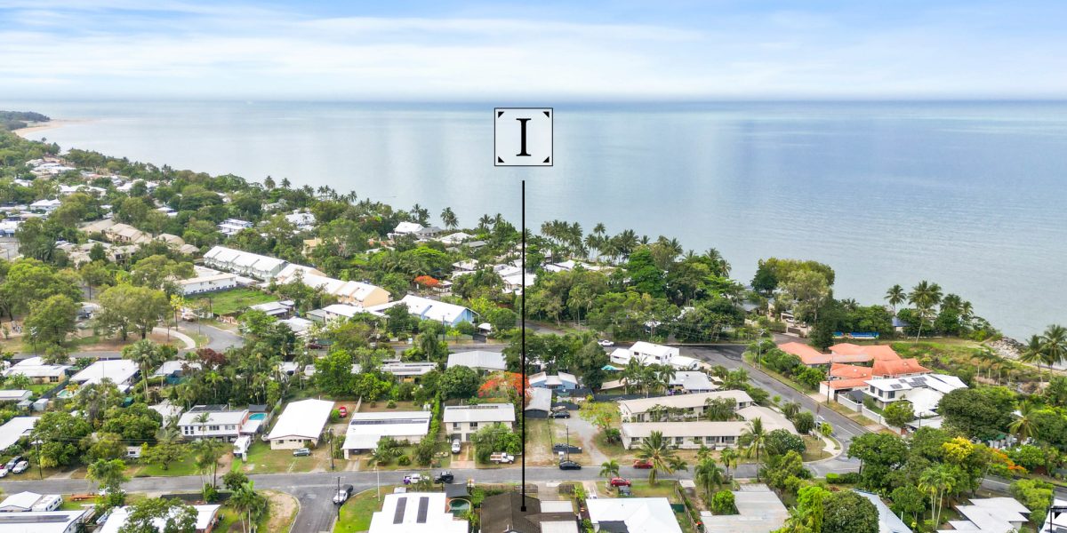 9 Zamia Street, Holloways Beach, QLD 4878 AUS
