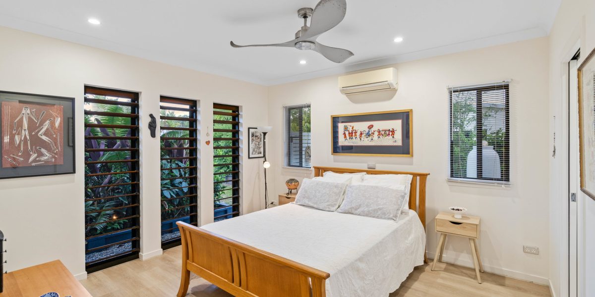 3 Saunders Court, Clifton Beach, QLD 4879 AUS