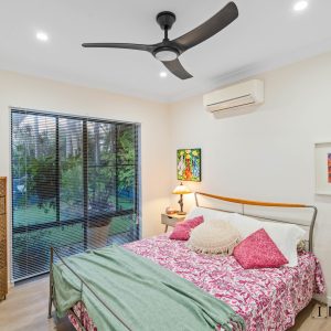 3 Saunders Court, Clifton Beach, QLD 4879 AUS