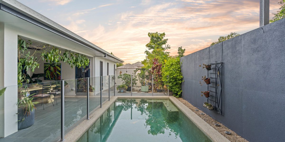 3 Saunders Court, Clifton Beach, QLD 4879 AUS