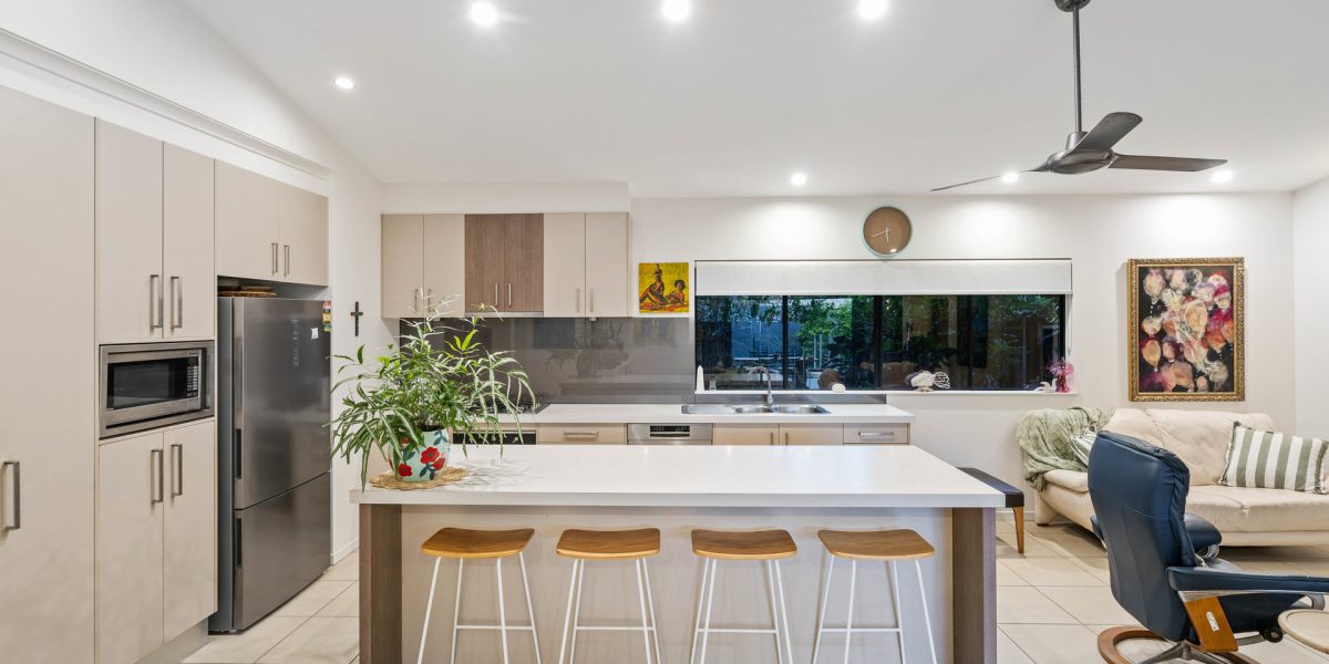 3 Saunders Court, Clifton Beach, QLD 4879 AUS