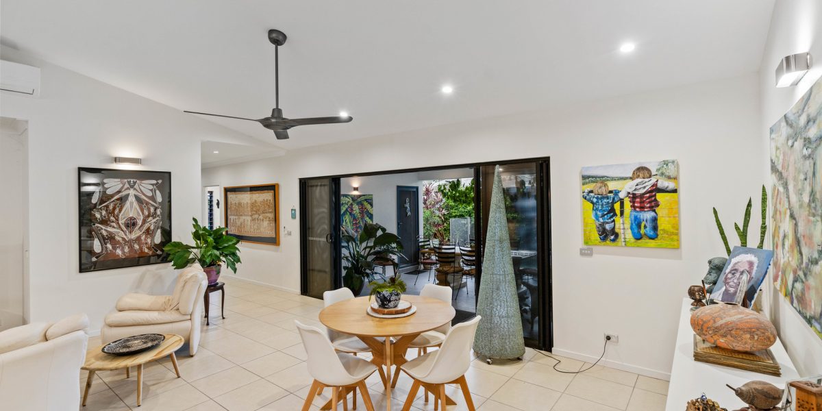3 Saunders Court, Clifton Beach, QLD 4879 AUS