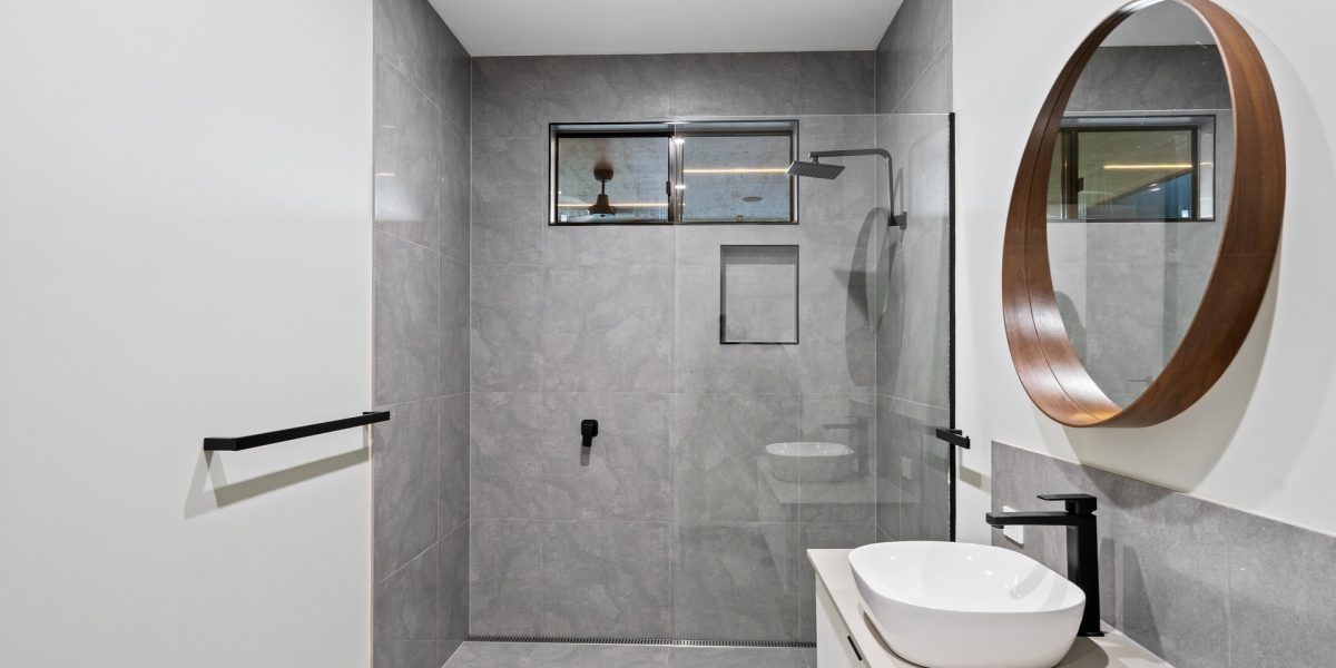 116 Nolan Street, Whitfield, QLD 4870 AUS