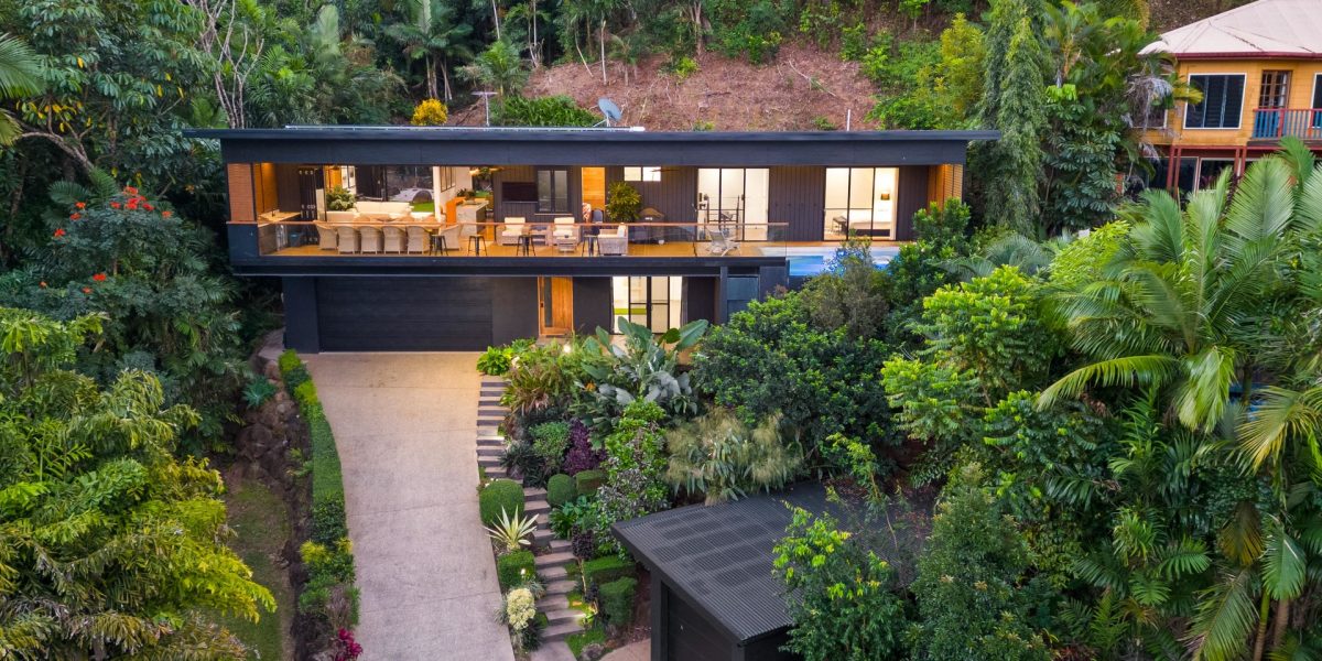 116 Nolan Street, Whitfield, QLD 4870 AUS