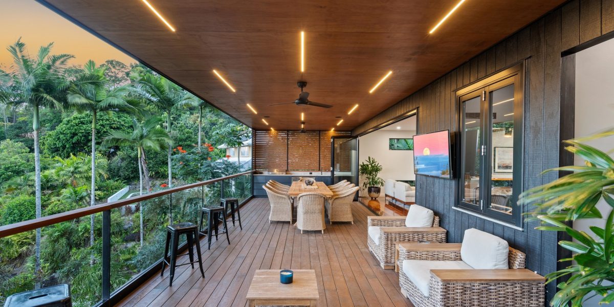 116 Nolan Street, Whitfield, QLD 4870 AUS