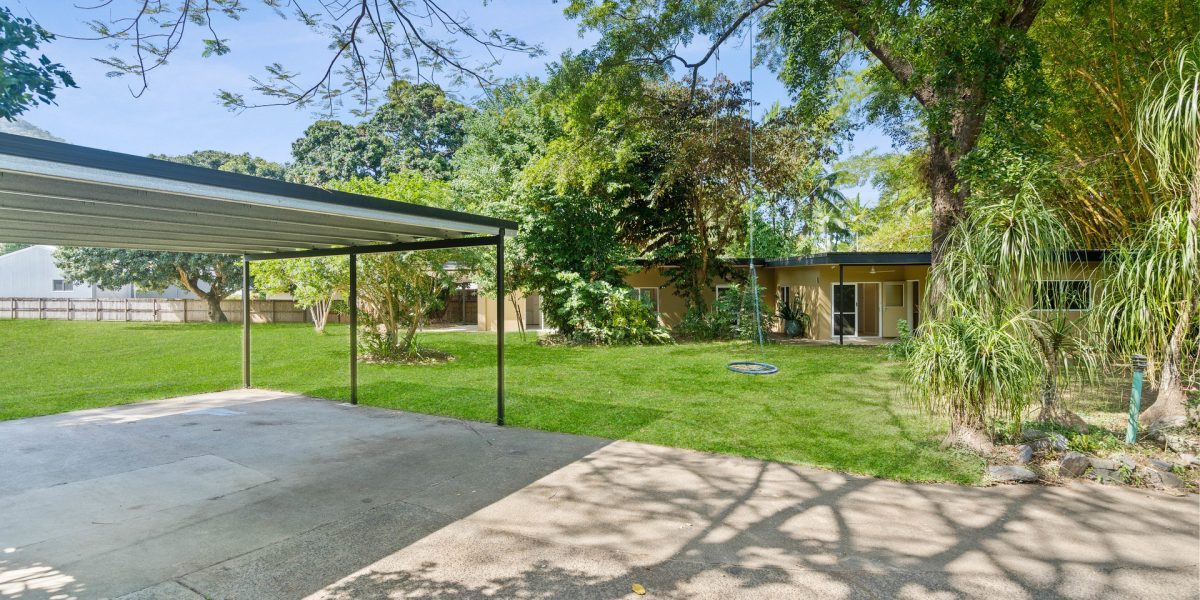 560 Intake Road, Redlynch, QLD 4870 AUS