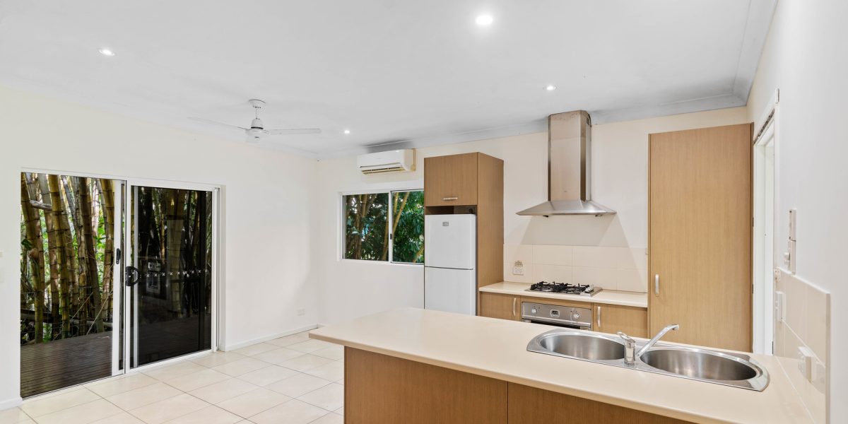 560 Intake Road, Redlynch, QLD 4870 AUS