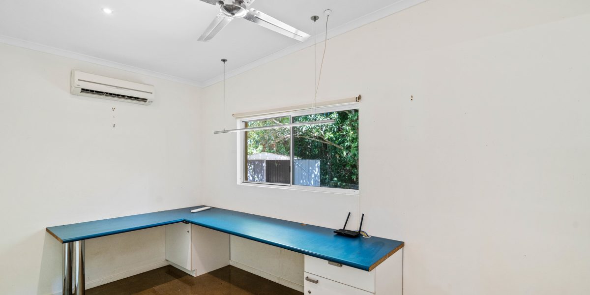 560 Intake Road, Redlynch, QLD 4870 AUS