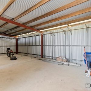 560 Intake Road, Redlynch, QLD 4870 AUS