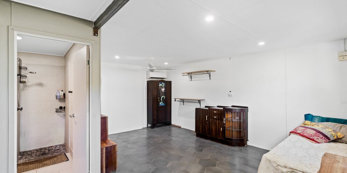 560 Intake Road, Redlynch, QLD 4870 AUS