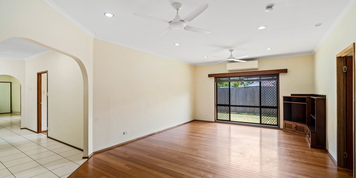 560 Intake Road, Redlynch, QLD 4870 AUS