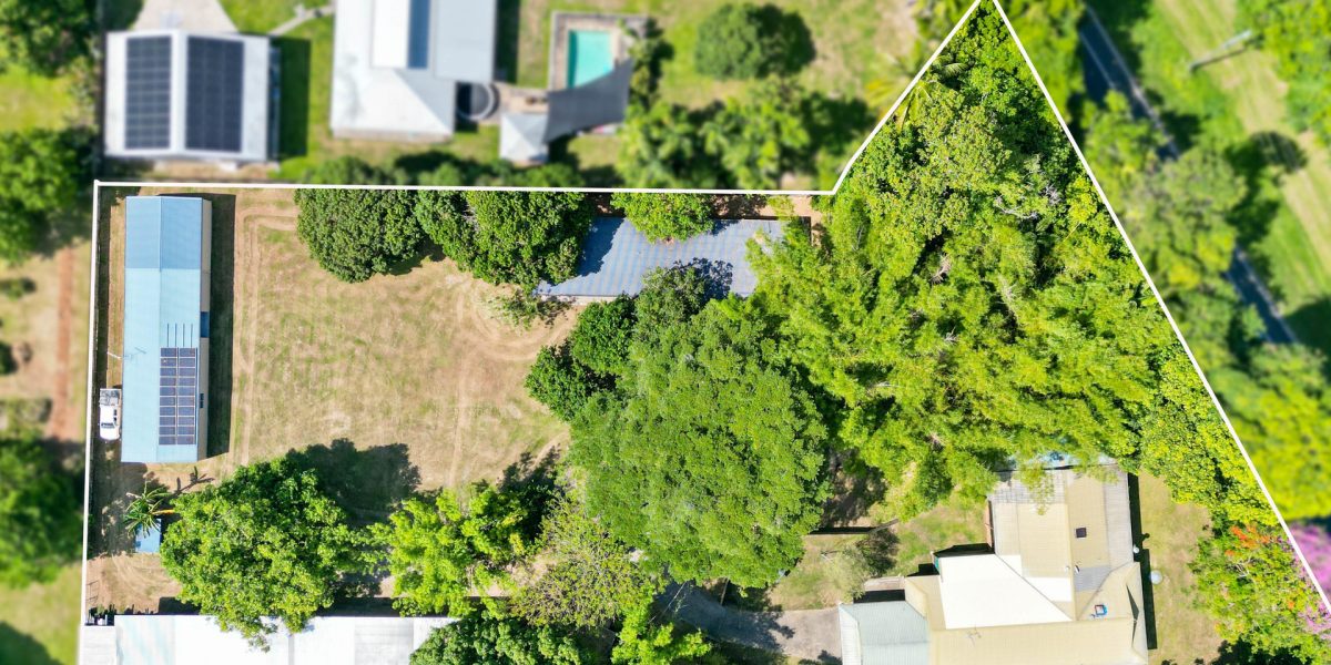 560 Intake Road, Redlynch, QLD 4870 AUS