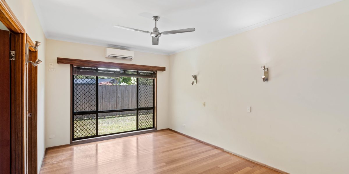 560 Intake Road, Redlynch, QLD 4870 AUS