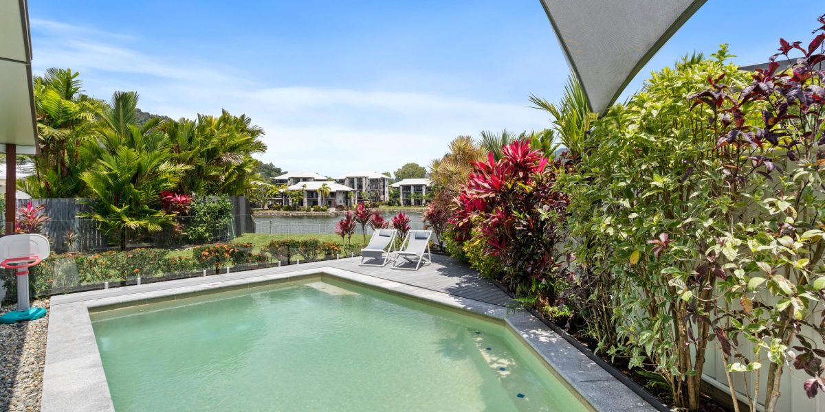 5 Lagoon Drive, Trinity Beach, QLD 4879 AUS